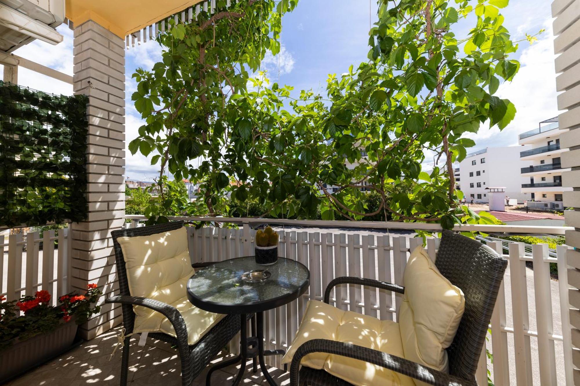 Ap Orion Apartment